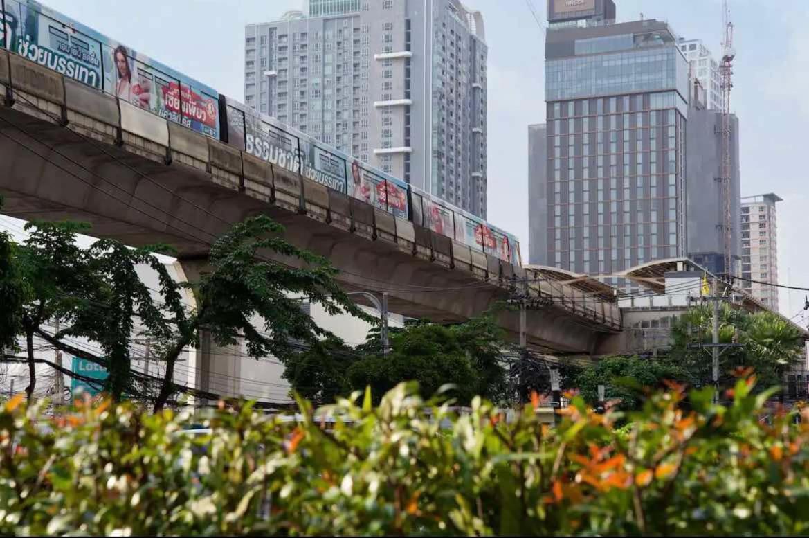 Ideo Mobi Condo Bangkok Kültér fotó